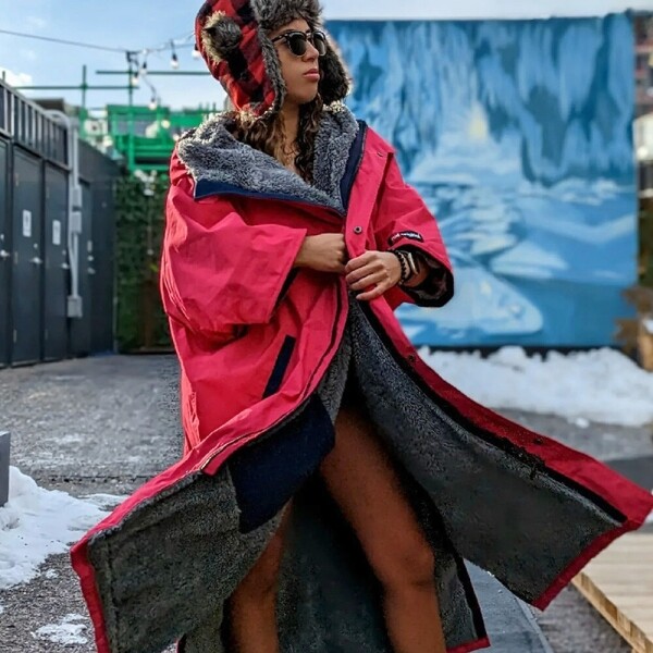 퐁당닷컴,레드 숏슬리브 프로 체인지 로브 에보,영국 감성 프리미엄 레드 아우터,레드,캠핑 > 어패럴 > 방풍자켓