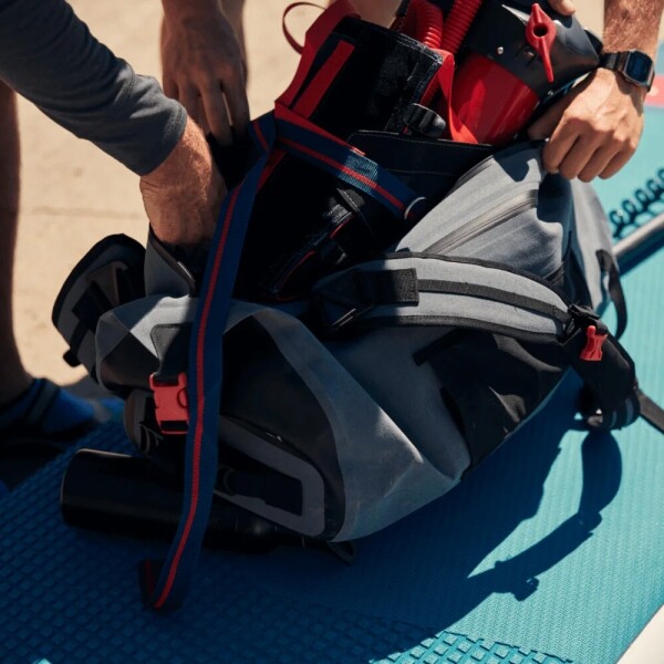 퐁당닷컴,레드 워터푸르프 킷 백,영국 감성 프리미엄 레드, 리싸이클 TPU소재 제작. 숄더백, 백팩 두 가지로 연출 가능한 방수백,레드,수영, 물놀이 > 가방 > 방수백