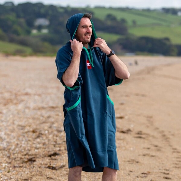 퐁당닷컴,레드 퀵 드라이 체인지 판초,영국 감성 프리미엄 레드, 수분 흡수도 건조도 빠르게! 컴팩트한 사이즈로 실용성UP! (휴대 파우치포함),레드,수영, 물놀이 > 어패럴 > 판쵸, 타월