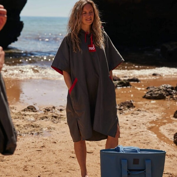 퐁당닷컴,레드 퀵 드라이 체인지 판초,영국 감성 프리미엄 레드, 수분 흡수도 건조도 빠르게! 컴팩트한 사이즈로 실용성UP! (휴대 파우치포함),레드,수영, 물놀이 > 어패럴 > 판쵸, 타월