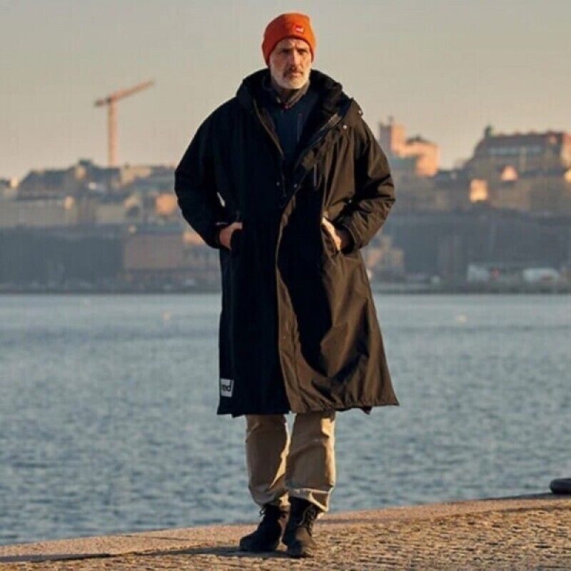 레드 롱 슬리브 프로 체인지 로브 에보