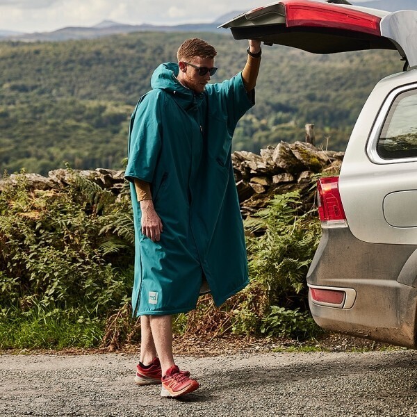 퐁당닷컴,레드 숏슬리브 프로 체인지 로브 에보,영국 감성 프리미엄 레드 아우터,레드,캠핑 > 어패럴 > 방풍자켓