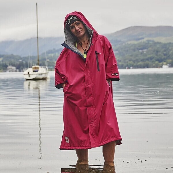 퐁당닷컴,레드 숏슬리브 프로 체인지 로브 에보,영국 감성 프리미엄 레드 아우터,레드,캠핑 > 어패럴 > 방풍자켓