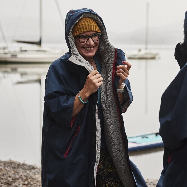 퐁당닷컴,레드 숏슬리브 프로 체인지 로브 에보,영국 감성 프리미엄 레드 아우터,레드,캠핑 > 어패럴 > 방풍자켓