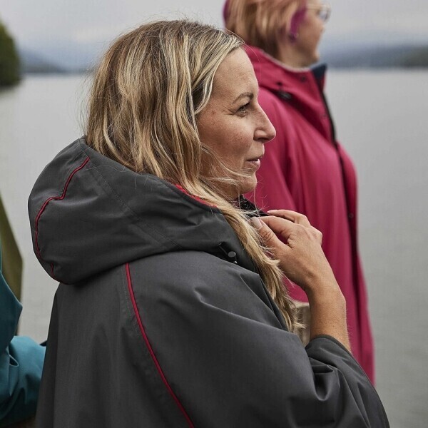 퐁당닷컴,레드 숏슬리브 프로 체인지 로브 에보,영국 감성 프리미엄 레드 아우터,레드,캠핑 > 어패럴 > 방풍자켓