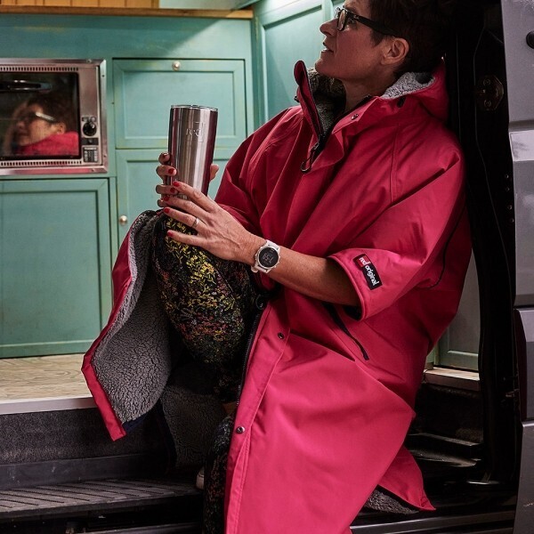 퐁당닷컴,레드 숏슬리브 프로 체인지 로브 에보,영국 감성 프리미엄 레드 아우터,레드,캠핑 > 어패럴 > 방풍자켓