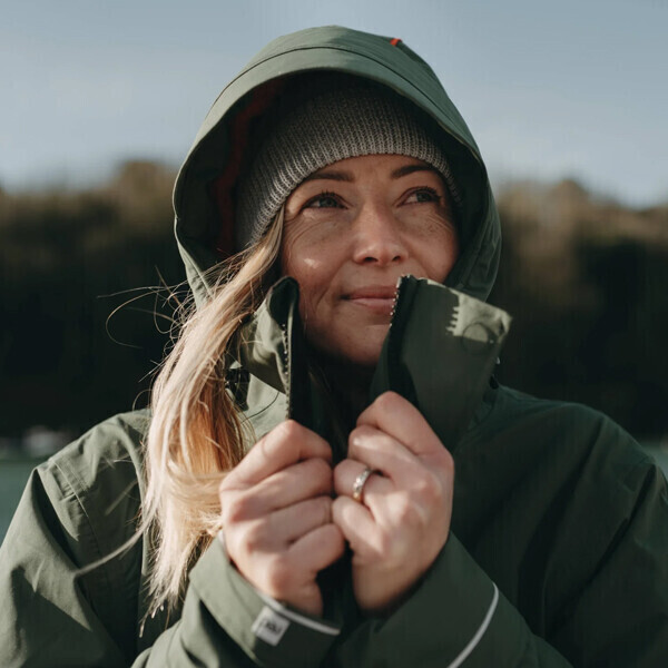 퐁당닷컴,레드 에보 워터프루프 파카 슬림라인,영국 감성 프리미엄 레드 아우터,레드,프리다이빙 > 어패럴 > 방풍 자켓